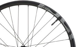 E-thirteen Espec Race Carbon Enduro Boost 27,5" Laufradsatz 15 E-thirteen Espec Race Carbon Enduro Boost 27,5" Laufradsatz -Bike-Components 381600