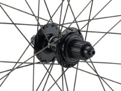 Mountain Deore Disc Center Lock DT Swiss 533D 29" Laufradsatz -Bike-Components 397082